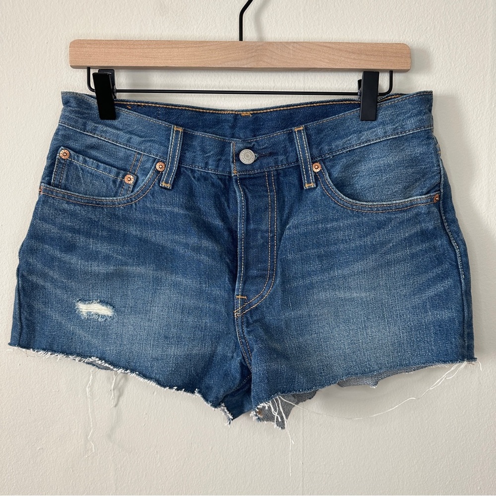 Levi’s 501 Women’s Cutoff Denim Shorts